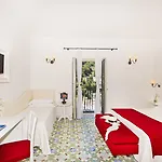 호텔 사보이아 4*