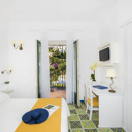 Savoia 4* Positano