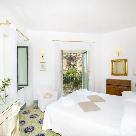 Savoia 4*