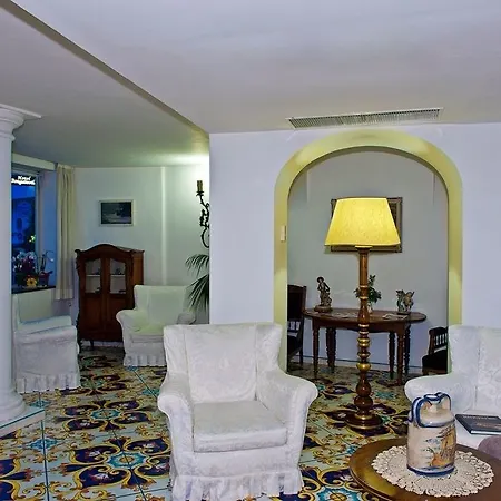 Savoia 4*