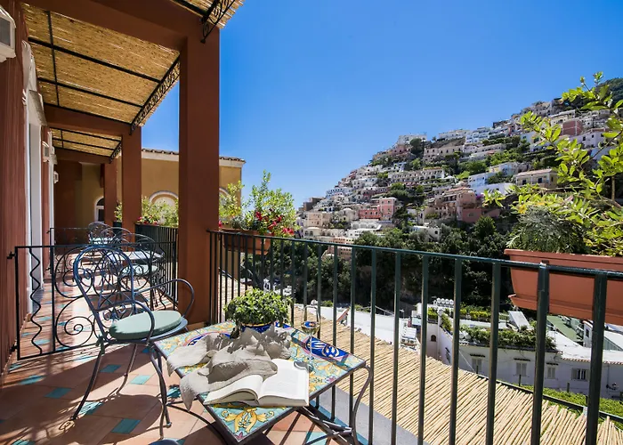 萨沃伊酒店 酒店 波西塔諾